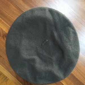 100% Wool Beret